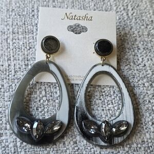 Natasha Couture Gray and Black Teardrop Earrings